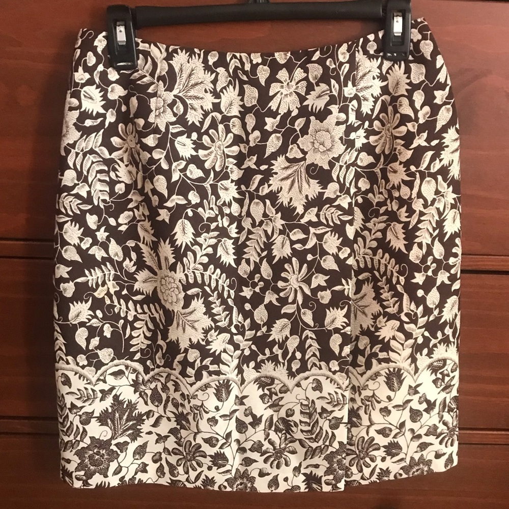 Hillard & Hanson Floral Skirt